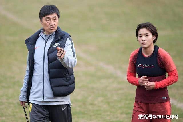 刘晨：正视与西班牙队的差距，汲取经验教训